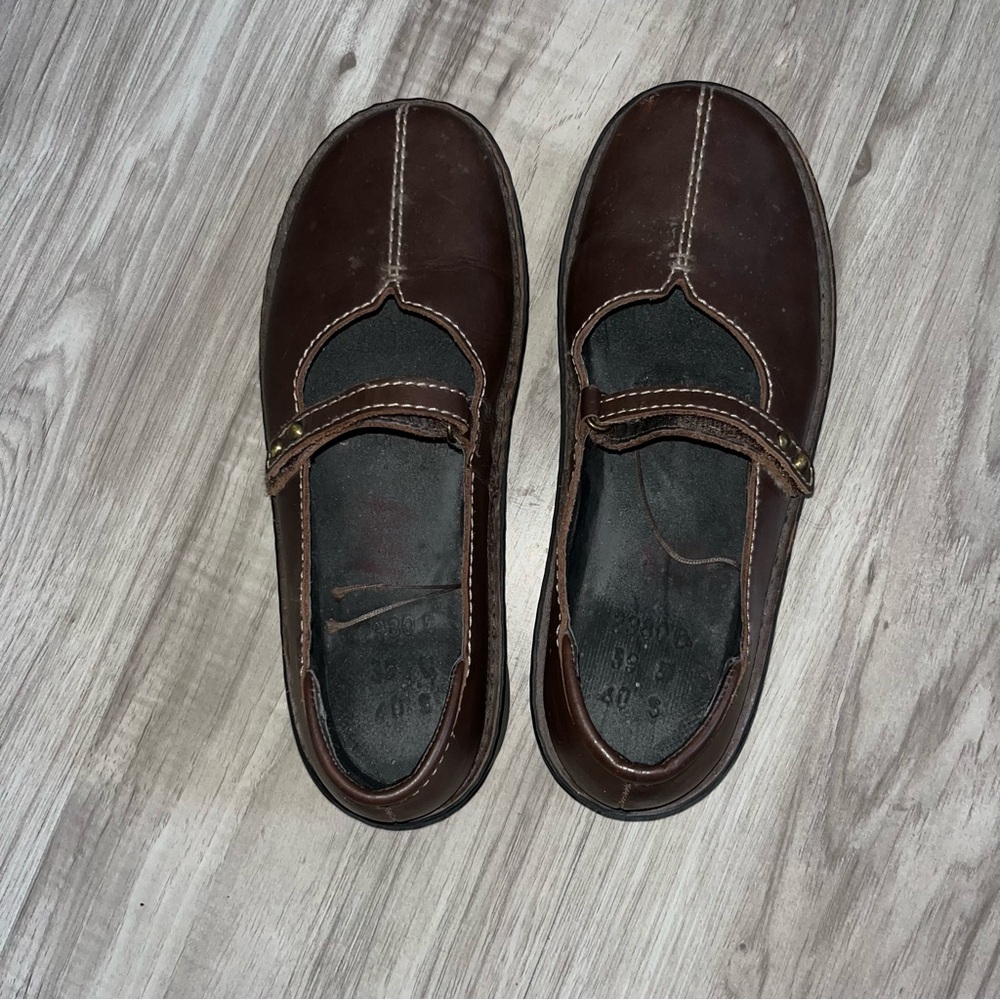 Naot Leather Shoes - Picture 3 of 8